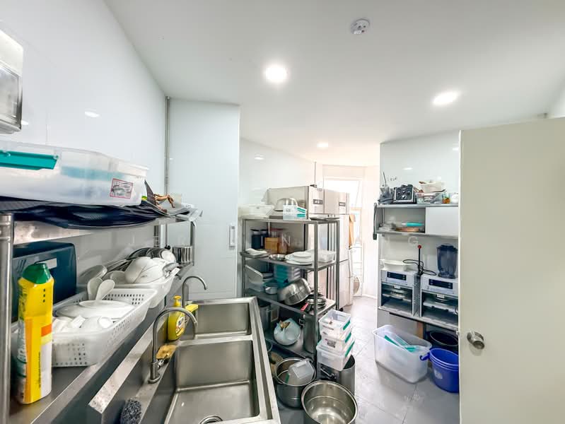 Poh Leng Building, 21 Moonstone Lane, 6,000 sqft, Food & Beverage For Rent, by Jermaine Ang, 500211810 - Kitchen - CommercialGuru.com.sg