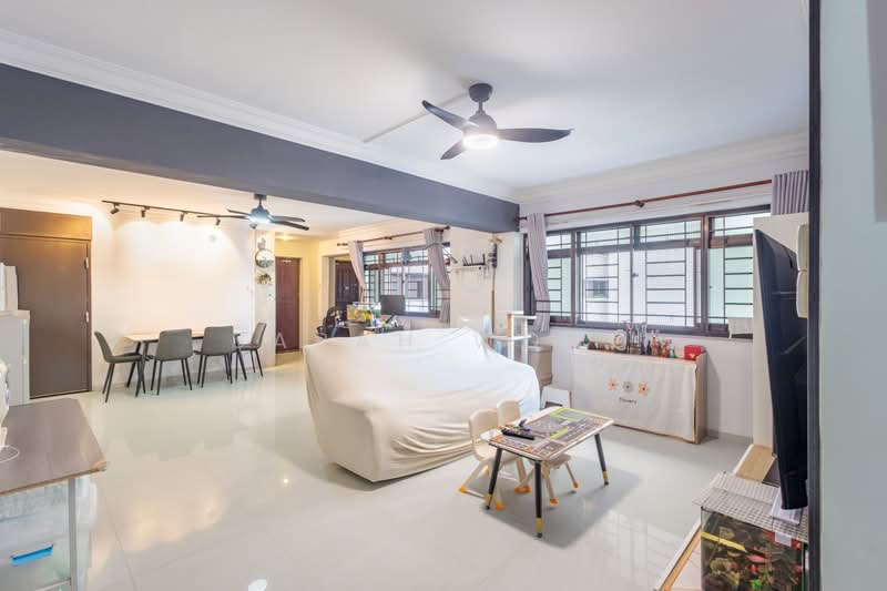 184 Yung Sheng Road, 184 Yung Sheng Road, 3 Bedrooms, 1,249 sqft, HDB Flat For Sale, by Sarah Wong, 500211813 - Living Room - PropertyGuru.com.sg