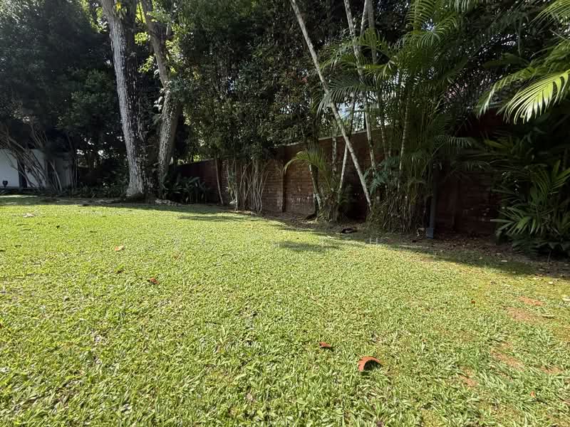 Super wide frontage gcb, Swiss club, 4 Bedrooms, 5,000 sqft, Good Class Bungalow For Sale, by Keith Teh, 500211817 - Exterior - PropertyGuru.com.sg