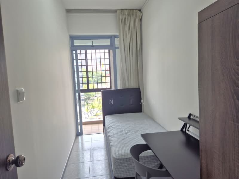 Emerald Park, 2 Indus Road, Room Rental, 100 sqft, Condominium For Rent, by Evan Tan, 500211823 - Bedroom - PropertyGuru.com.sg