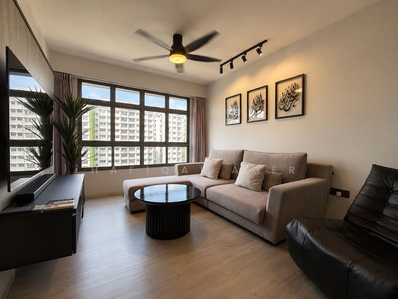 621A Tampines Street 61, 621A Tampines Street 61, 3 Bedrooms, 93 sqft, HDB Flat For Sale, by Hafiqal Amer, 500211827 - Living Room - PropertyGuru.com.sg