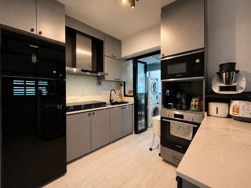 621A Tampines Street 61, 621A Tampines Street 61, 3 Bedrooms, 93 sqft, HDB Flat For Sale, by Hafiqal Amer, 500211827 - Kitchen - PropertyGuru.com.sg