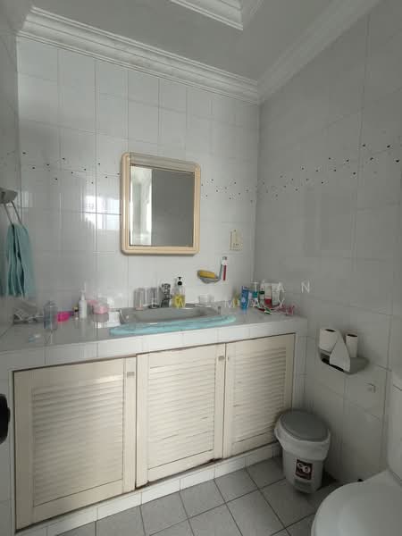 Elizabeth Tower, 12 Mount Elizabeth, 3 Bedrooms, 2,002 sqft, Condominium For Rent, by Joanne Tan Siew May, 500211835 - PropertyGuru.com.sg