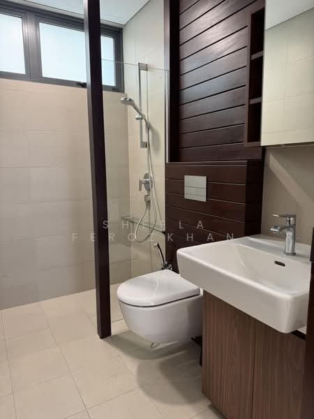Alias Villas, JALAN HAJI ALIAS, 5 Bedrooms, 3,003 sqft, Cluster House For Rent, by Sheela Ferozkhan, 500211841 - Bathroom - PropertyGuru.com.sg