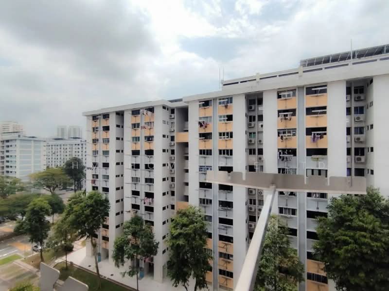 444 Ang Mo Kio Avenue 10, 444 Ang Mo Kio Avenue 10, 2 Bedrooms, 882 sqft, HDB Flat For Sale, by JASLIN LEE, 500211851 - Exterior - PropertyGuru.com.sg