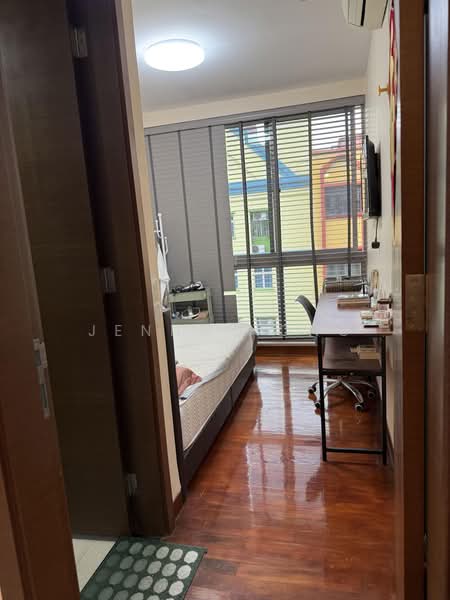 Centra Residence, 8 Lorong 7 Geylang, 2 Bedrooms, 1,066 sqft, Condominium For Rent, by Jenny Hong, 500211856 - Bedroom - PropertyGuru.com.sg