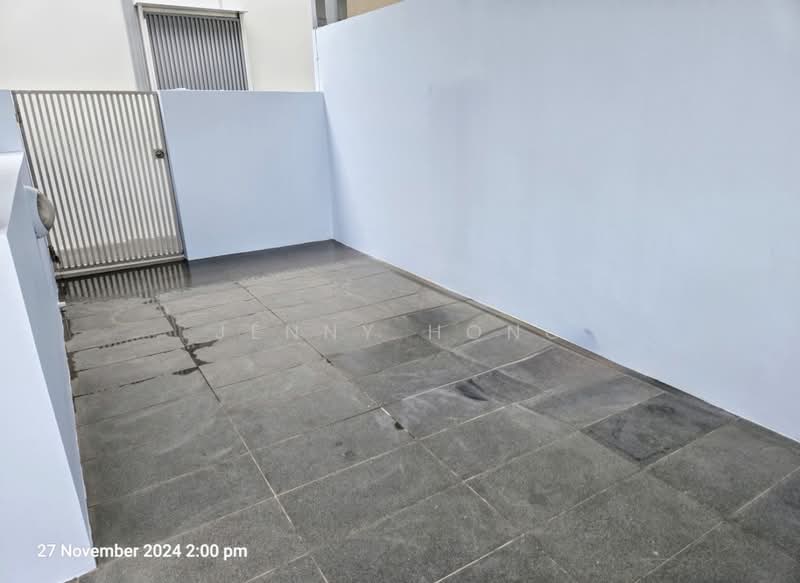 Centra Residence, 8 Lorong 7 Geylang, 2 Bedrooms, 1,066 sqft, Condominium For Rent, by Jenny Hong, 500211856 - Exterior - PropertyGuru.com.sg