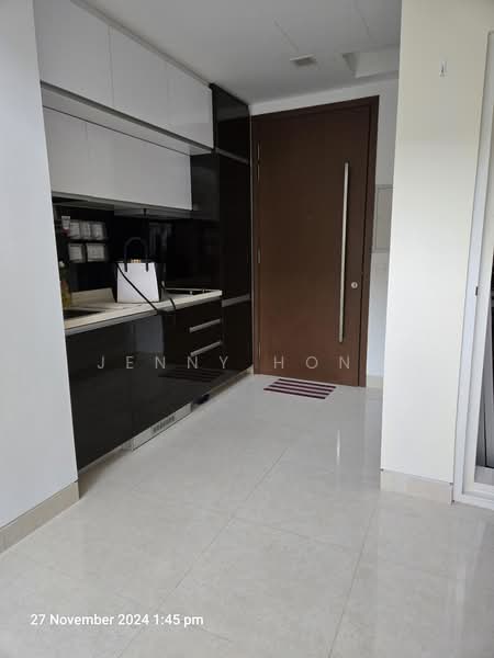 Centra Residence, 8 Lorong 7 Geylang, 2 Bedrooms, 1,066 sqft, Condominium For Rent, by Jenny Hong, 500211856 - Kitchen - PropertyGuru.com.sg