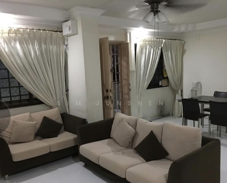 895B Woodlands Drive 50, 895B Woodlands Drive 50, Admiralty / Woodlands, 3 Bedrooms, 1,076 sqft, HDB Flat For Sale, by Sim Junshen, 500211857 - Living Room - PropertyGuru.com.sg