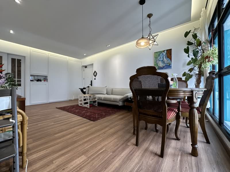 79B Toa Payoh Central, 79B Toa Payoh Central, 3 Bedrooms, 979 sqft, HDB Flat For Sale, by Jiayi Lim, 500211863 - Living Room - PropertyGuru.com.sg