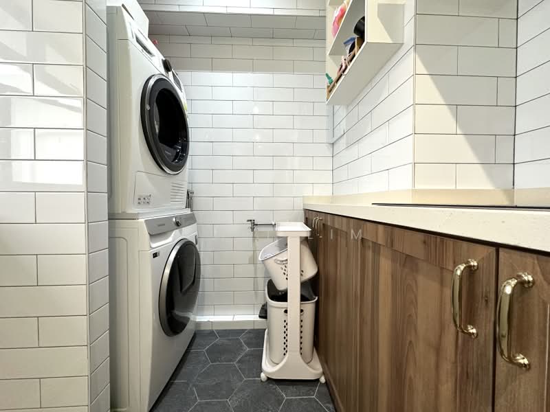 79B Toa Payoh Central, 79B Toa Payoh Central, 3 Bedrooms, 979 sqft, HDB Flat For Sale, by Jiayi Lim, 500211863 - Laundry - PropertyGuru.com.sg