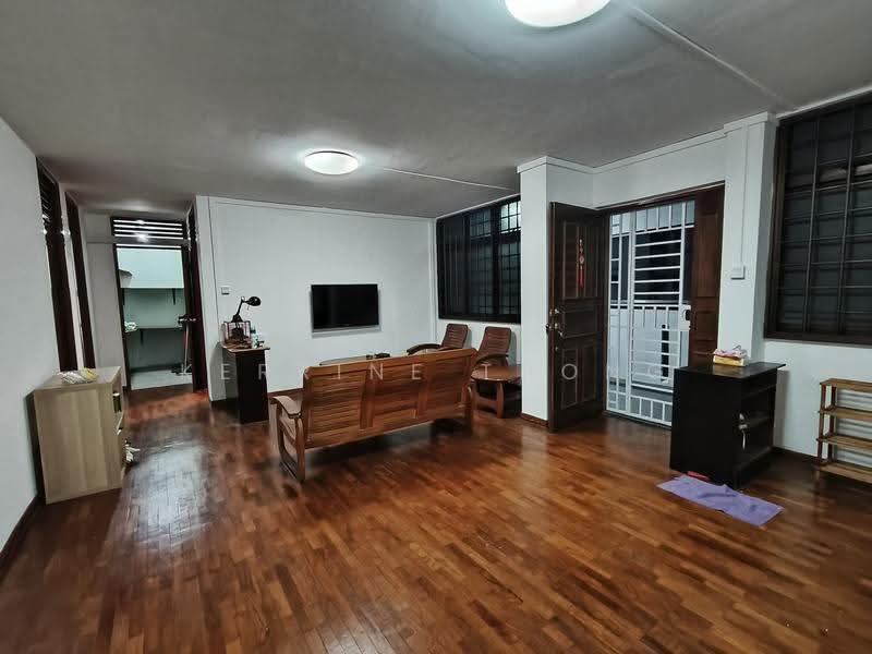 927 Hougang Street 91, 927 Hougang Street 91, Hougang / Punggol / Sengkang, 3 Bedrooms, 1,087 sqft, HDB Flat For Rent, by Kerrine Thong, 500211865 - Living Room - PropertyGuru.com.sg