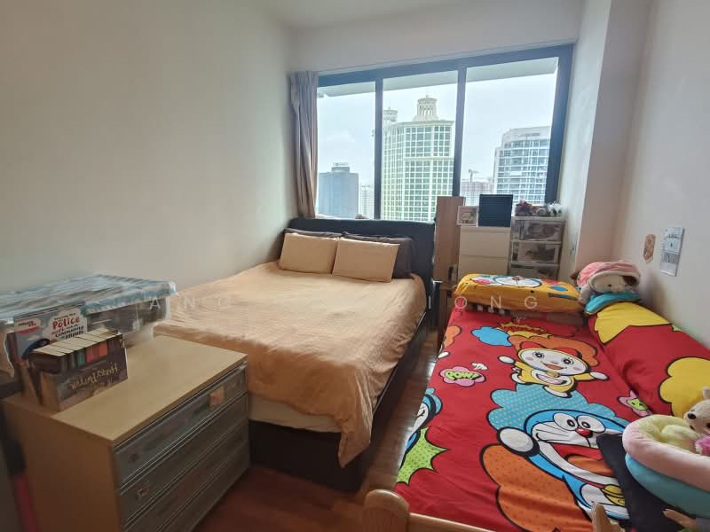 Rivergate, 99 Robertson Quay, 2 Bedrooms, 1,055 sqft, Condominium For Sale, by Ang Pei Xiong, 500211869 - Bedroom - PropertyGuru.com.sg