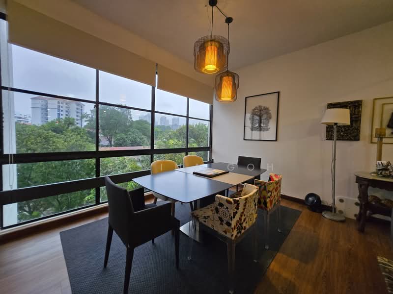 Warner Court, 110 Holland Ave, 2 Bedrooms, 1,280 sqft, Condominium For Sale, by Salina Goh, 500211871 - Dining Room - PropertyGuru.com.sg