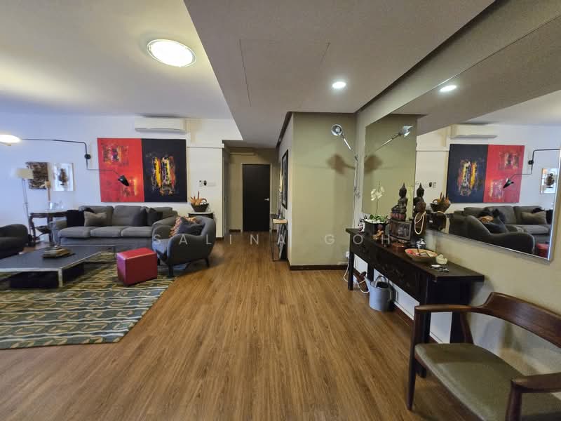 Warner Court, 110 Holland Ave, 2 Bedrooms, 1,280 sqft, Condominium For Sale, by Salina Goh, 500211871 - Living Room - PropertyGuru.com.sg