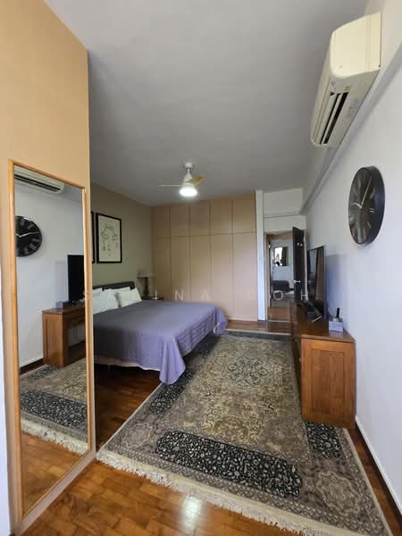 Warner Court, 110 Holland Ave, 2 Bedrooms, 1,280 sqft, Condominium For Sale, by Salina Goh, 500211871 - Bedroom - PropertyGuru.com.sg