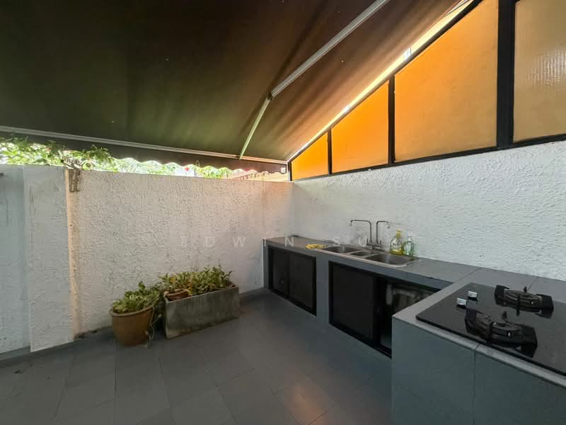 3-Storey Landed Terrace @ Kovan/Serangoon | 4+Study | 4 Bath, Kovan | Serangoon | Hougang, 4 Bedrooms, 1,650 sqft, Terraced House For Rent, by Edwin Su, 500211875 - Exterior - PropertyGuru.com.sg