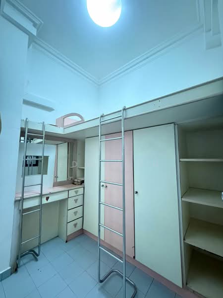 3-Storey Landed Terrace @ Kovan/Serangoon | 4+Study | 4 Bath, Kovan | Serangoon | Hougang, 4 Bedrooms, 1,650 sqft, Terraced House For Rent, by Edwin Su, 500211875 - Bedroom - PropertyGuru.com.sg