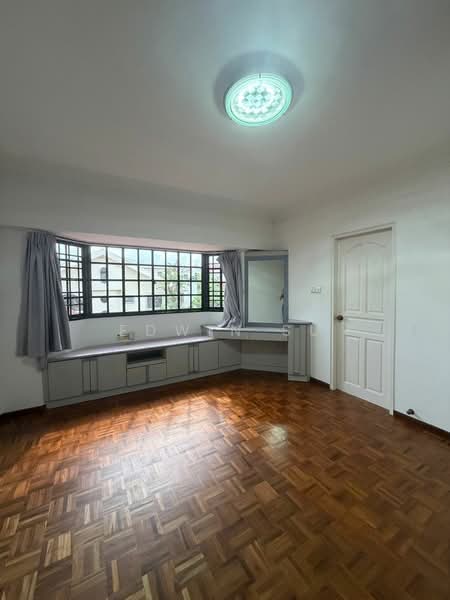 3-Storey Landed Terrace @ Kovan/Serangoon | 4+Study | 4 Bath, Kovan | Serangoon | Hougang, 4 Bedrooms, 1,650 sqft, Terraced House For Rent, by Edwin Su, 500211875 - Bedroom - PropertyGuru.com.sg