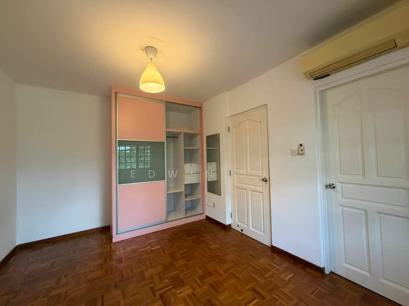 3-Storey Landed Terrace @ Kovan/Serangoon | 4+Study | 4 Bath, Kovan | Serangoon | Hougang, 4 Bedrooms, 1,650 sqft, Terraced House For Rent, by Edwin Su, 500211875 - Bedroom - PropertyGuru.com.sg