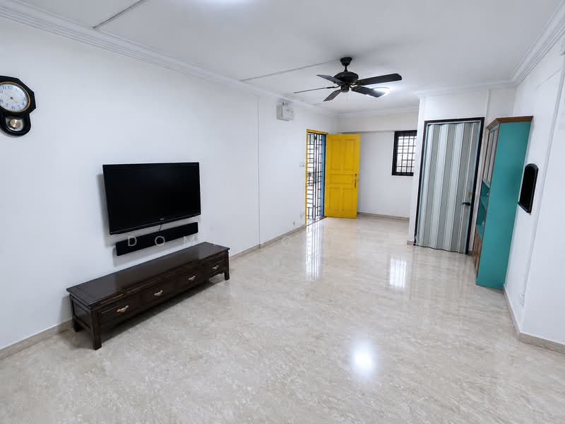892B Woodlands Drive 50, 892B Woodlands Drive 50, 4 Bedrooms, 1,302 sqft, HDB Flat For Sale, by Dominic Phua, 500211876 - Living Room - PropertyGuru.com.sg