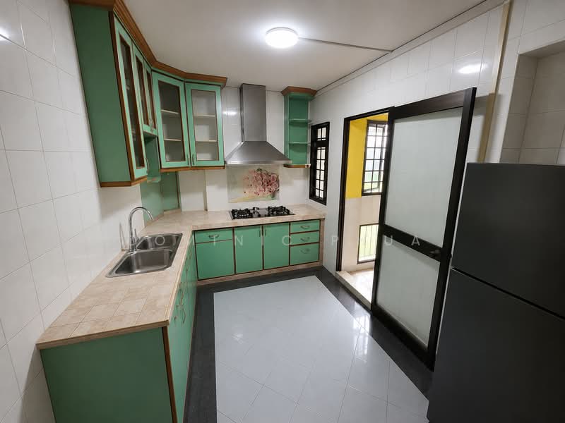 892B Woodlands Drive 50, 892B Woodlands Drive 50, 4 Bedrooms, 1,302 sqft, HDB Flat For Sale, by Dominic Phua, 500211876 - Kitchen - PropertyGuru.com.sg