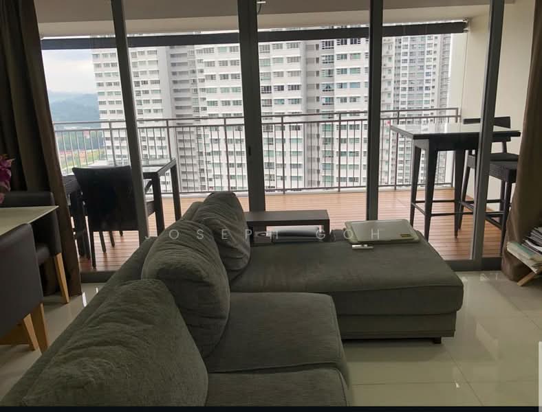 139B Lorong 1A Toa Payoh, 139B Lorong 1A Toa Payoh, 3 Bedrooms, 1,259 sqft, HDB Flat For Sale, by Joseph Goh, 500211882 - Living Room - PropertyGuru.com.sg