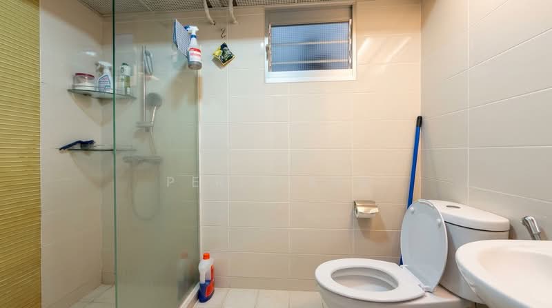 432D Yishun Avenue 1, 432D Yishun Avenue 1, Room Rental, 100 sqft, HDB Flat For Rent, by Perin Tan, 500211892 - Bathroom - PropertyGuru.com.sg