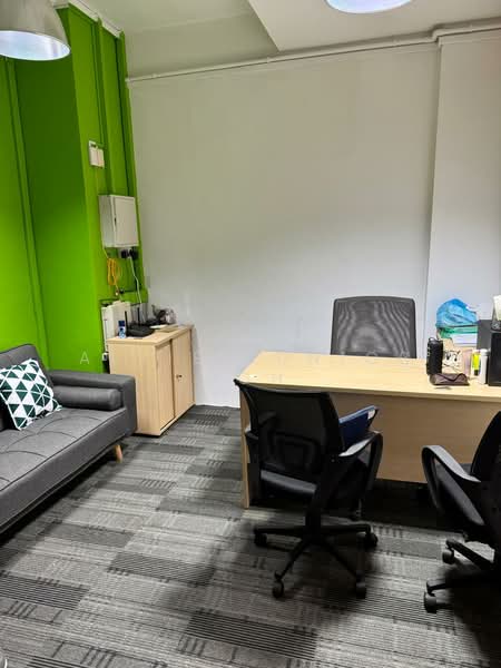 Trivex, 8 Burn Road, 775 sqft, Light Industrial (B1) For Sale, by Alfie Junior Goh, 500211900 - Study - CommercialGuru.com.sg