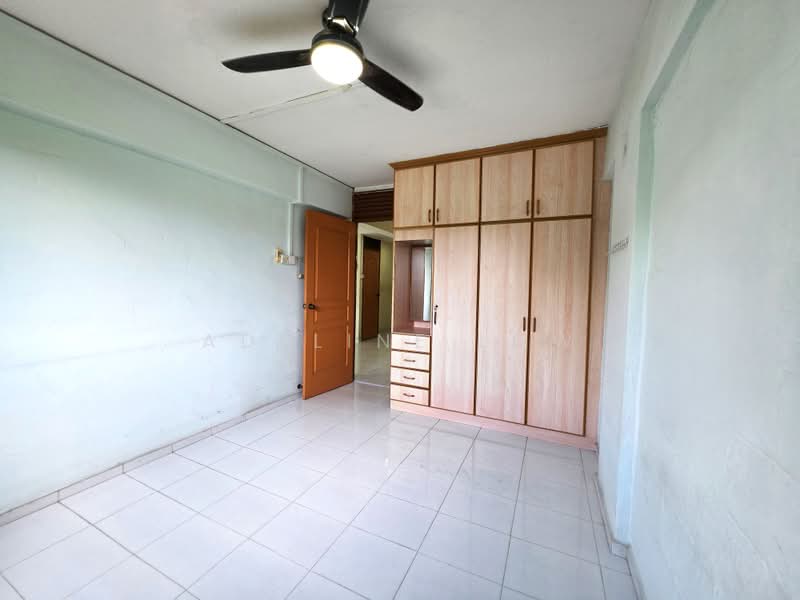 744 Yishun Street 72, 744 Yishun Street 72, 2 Bedrooms, 883 sqft, HDB Flat For Sale, by Adeline Low, 500211913 - Bedroom 2 - PropertyGuru.com.sg