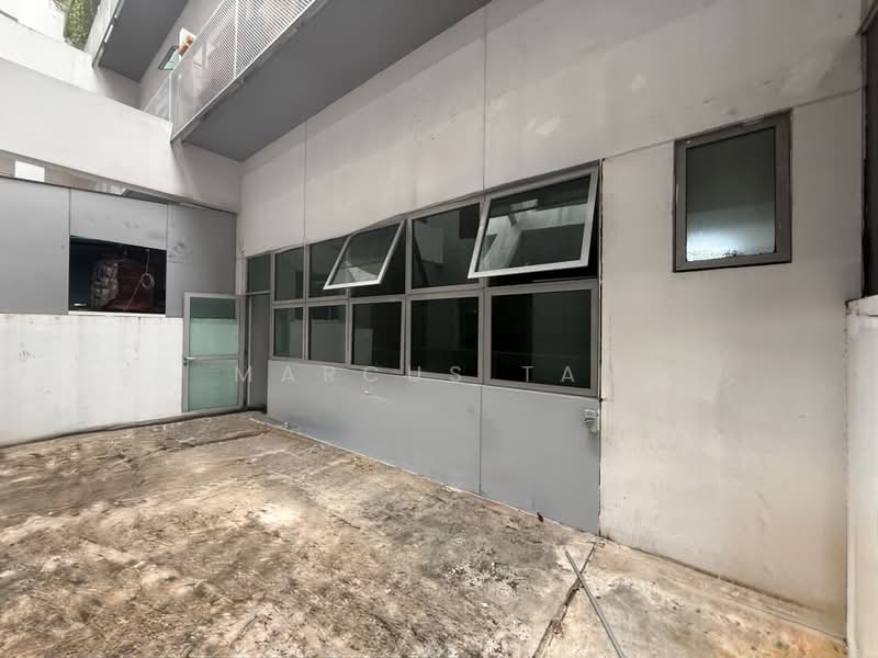 First Centre, 50 Serangoon North Avenue 4, 1,528 sqft, Light Industrial (B1) For Rent, by Marcus Tan, 500211916 - Exterior - CommercialGuru.com.sg