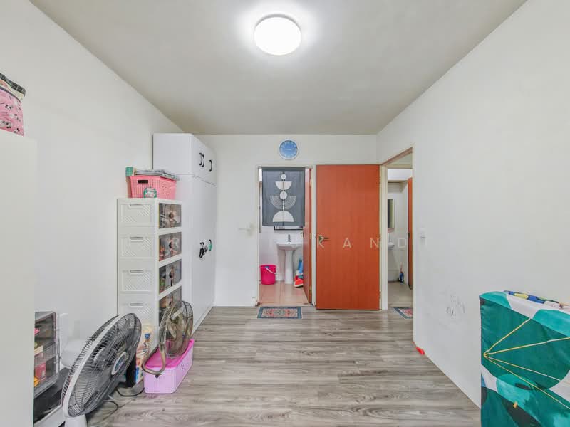 129B Canberra Street, 129B Canberra Street, 2 Bedrooms, 732 sqft, HDB Flat For Sale, by Hairul Iskander, 500211919 - Interior - PropertyGuru.com.sg
