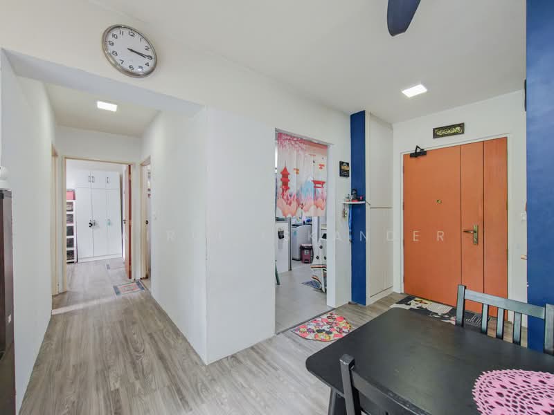 129B Canberra Street, 129B Canberra Street, 2 Bedrooms, 732 sqft, HDB Flat For Sale, by Hairul Iskander, 500211919 - Corridor - PropertyGuru.com.sg