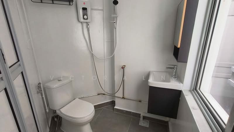 Sunshine Plaza, 10 Prinsep Link, Room Rental, 220 sqft, Apartment For Rent, by Victoria Ling, 500211928 - Bathroom - PropertyGuru.com.sg