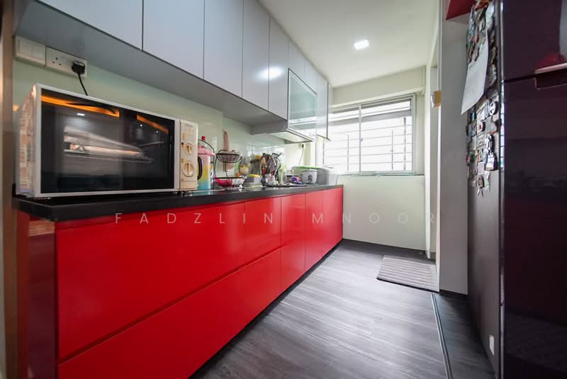 109 Teck Whye Lane, 109 Teck Whye Lane, 3 Bedrooms, 1,604 sqft, HDB Flat For Sale, by Fadzlin MNoor, 500211932 - Kitchen - PropertyGuru.com.sg