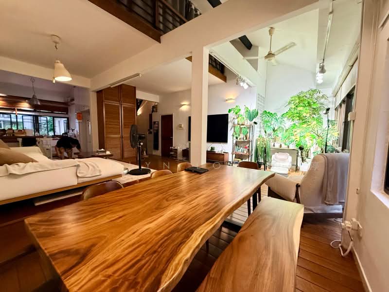 Zion Road, , 3 Bedrooms, 1,207 sqft, Walk-up Apartment For Sale, by Sherlyn Loh 罗备渟, 500211945 - Living Room - PropertyGuru.com.sg