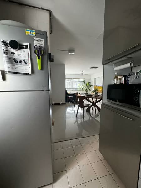 407B Fernvale Road, 407B Fernvale Road, 3 Bedrooms, 1,184 sqft, HDB Flat For Sale, by Jan ., 500211951 - Kitchen - PropertyGuru.com.sg