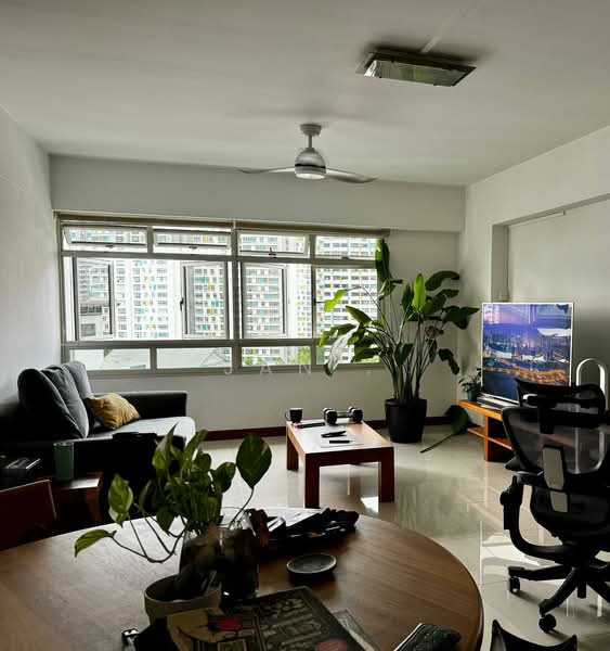 407B Fernvale Road, 407B Fernvale Road, 3 Bedrooms, 1,184 sqft, HDB Flat For Sale, by Jan ., 500211951 - Living Room - PropertyGuru.com.sg