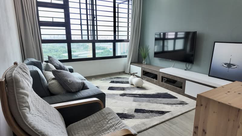 417A Fernvale Link, 417A Fernvale Link, 3 Bedrooms, 1,012 sqft, HDB Flat For Sale, by Cheryl Yip, 500211953 - Living Room - PropertyGuru.com.sg