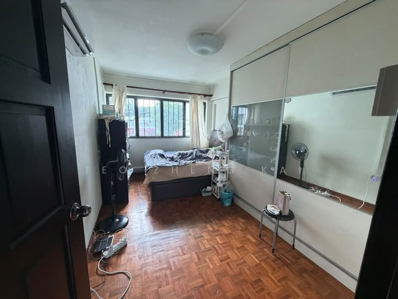 254 Tampines Street 21, 254 Tampines Street 21, 3 Bedrooms, 1,302 sqft, HDB Flat For Sale, by Teo Zheng Kai, 500211958 - Bedroom - PropertyGuru.com.sg