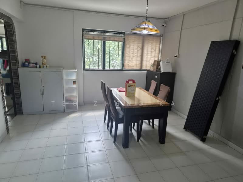 254 Tampines Street 21, 254 Tampines Street 21, 3 Bedrooms, 1,302 sqft, HDB Flat For Sale, by Teo Zheng Kai, 500211958 - Dining Room - PropertyGuru.com.sg
