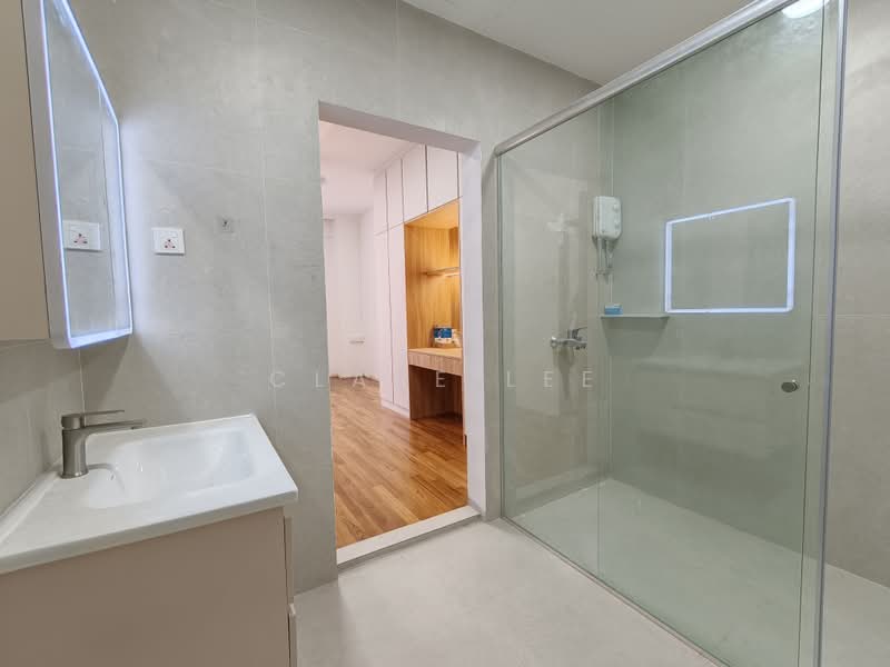West Coast, West Coast Road, Room Rental, 180 sqft, Terraced House For Rent, by Clare Lee, 500211970 - Ensuite Bathroom 101 - PropertyGuru.com.sg