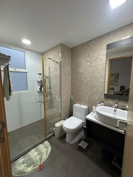 Forestville, 24 Woodlands Drive 16, 4 Bedrooms, 1,249 sqft, Executive Condominium For Rent, by Janelle Soh, 500211977 - Bathroom - PropertyGuru.com.sg