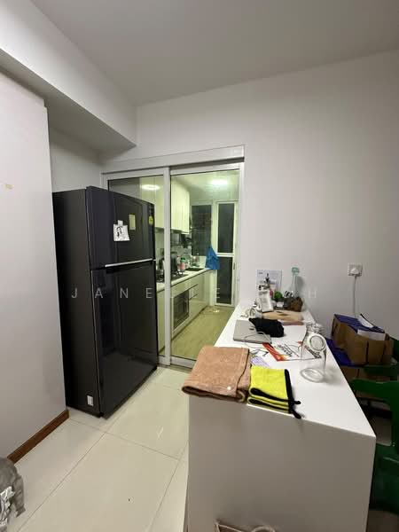 Forestville, 24 Woodlands Drive 16, 4 Bedrooms, 1,249 sqft, Executive Condominium For Rent, by Janelle Soh, 500211977 - Kitchen - PropertyGuru.com.sg