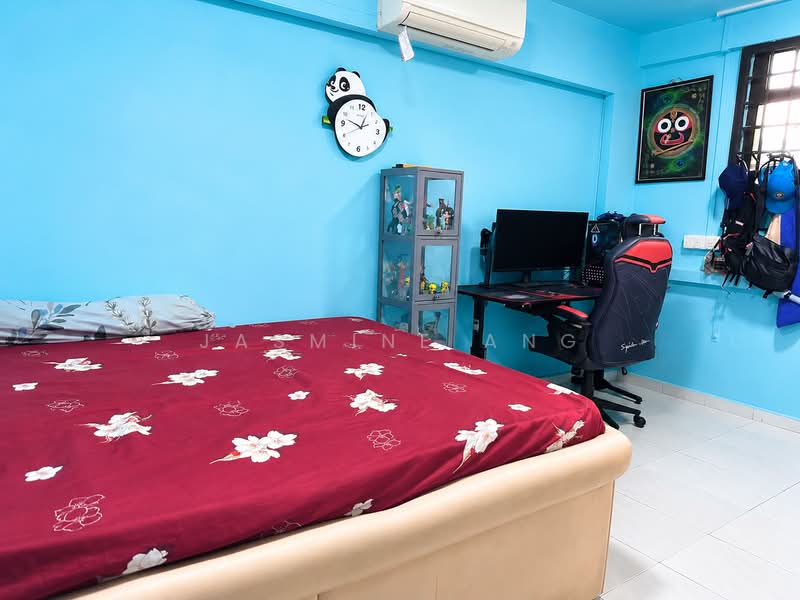 33 Jalan Bahagia, 33 Jalan Bahagia, 2 Bedrooms, 603 sqft, HDB Flat For Sale, by Jasmine Ang, 500212002 - Bedroom - PropertyGuru.com.sg