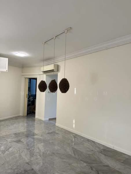 Kheam Hock Gardens, 38 Kheam Hock Road, 2 Bedrooms, 1,378 sqft, Condominium For Sale, by Michelle Lim Shu Ching, 500212009 - Living Room - PropertyGuru.com.sg