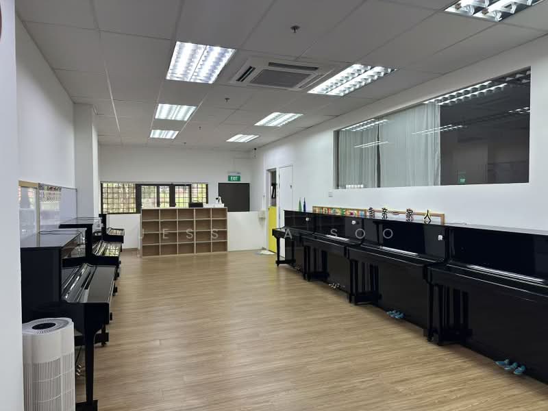 The Brooks I & The Brooks II, 60 Springside Walk, 6,969 sqft, Mall Shop For Rent, by Jessica Soo, 500212015 - Interior - CommercialGuru.com.sg