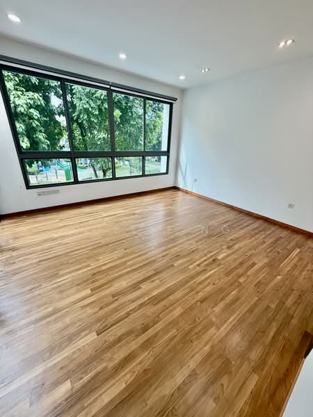 The Springside, Springside Crescent, 6 Bedrooms, 1,663 sqft, Terraced House For Rent, by Joelle Ng, 500212018 - Interior - PropertyGuru.com.sg