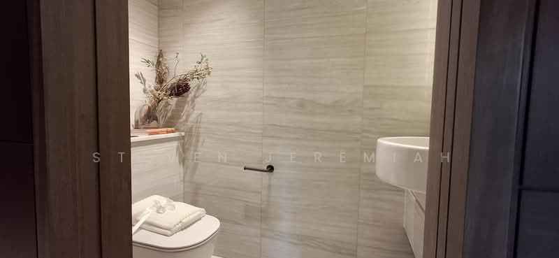 Terra Hill, 18 Yew Siang Road, Buona Vista / West Coast / Clementi New Town, 5 Bedrooms, 2,164 sqft, Condominium For Sale, by Steven Jeremiah, 500212046 - Powder Room - PropertyGuru.com.sg