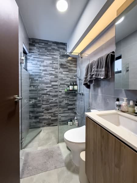 28C Dover Crescent, 28C Dover Crescent, 3 Bedrooms, 1,023 sqft, HDB Flat For Sale, by Kelvin Chua, 500212050 - Bathroom - PropertyGuru.com.sg